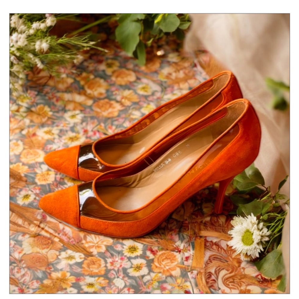 Donald J Pliner Bella Suede Peekaboo Heel - Burnt Orange-Made in Spain-EUC-Sz 8😍